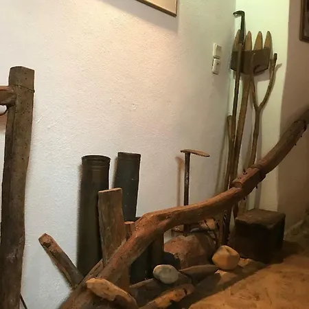 Mylopetra Traditional House Armakha